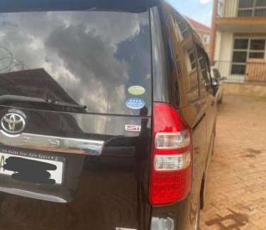 Nakaseke Alquiler De Eote | Car Hires Kampala