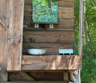 Saint-Meard-de-Gurcon Otro | Caravane vintage à la ferme