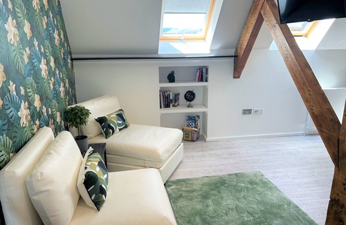 Treorchy Hotel | Cardiff Arms Bistro and Hotel