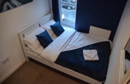 Adamsdown Apartamento | CARDIFF City Centre 3 Bed Apartment, 5 minutes walk to City Centre