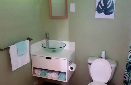 Marisule Casa | Careffe Suites - Una habitación con baño privado