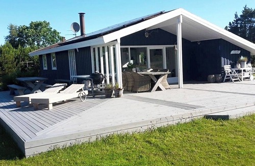 Jerup Casa | Casa de vacaciones cuidadosamente amueblada en terrenos amplios, buenas instalaciones