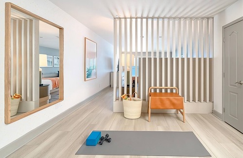 Carlsbad Village Hotel | Carlsbad Beach Retreat! Panoramic Ocean View, Free Breakfast, Outdoor Pool