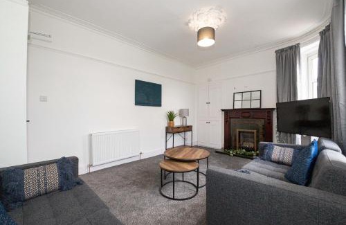 Carnoustie Apartamento | Carnoustie Residence - SJA Stays - 3 Bed Apartment