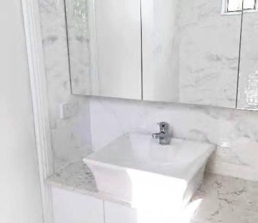 Carramar Casa | Carramar Studio King Bed Private Rm 1min to Station