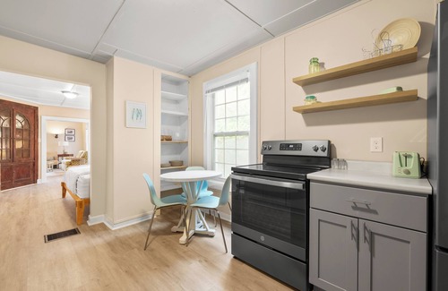 Delaware Condominio | Carriage Cottage- in the Heart of Everything Delaware