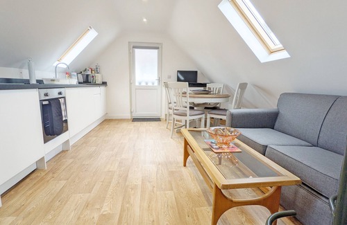 Birdham Cabaña | Carthagena, Birdham - a flat that sleeps 2 guests in 1 bedroom