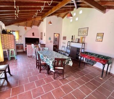 General San Martín Casa | Casa a 1 cuadra del golf - Familias y jovenes