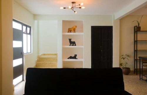 Barrio de Mexicanos Casa | Casa Abril