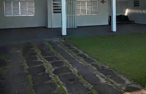 Guaratuba Casa | Casa Aconchegante Frente ao Mar Guaratuba