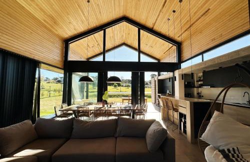 Colonia de Chapadmalal Casa | Casa Agustina - Casa En Barrio Privado San Benito, Chapadmalal Para 6 PAX Con Pileta - Hola Sur