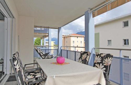Losone Apartamento | Casa ai Faggi, 3-Zimmerwohnung, 3 Stock by HolAp SA