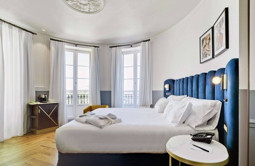 Centro de Alicante Hotel | Casa Alberola Alicante, Curio Collection by Hilton