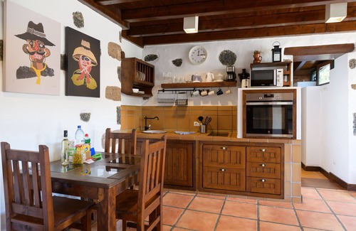 Masdache Apartamento | Casa Amaia II, tu rincón de escapada entre Viñedos (La Geria)