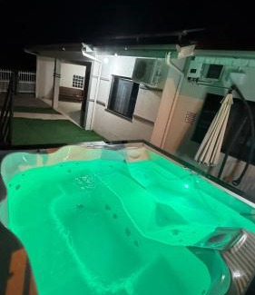 Piratuba Casa | Casa Amor Perfeito com Jacuzzi- 3 Quartos climatizados- Casa confortável e próximo ao Parque Termal!