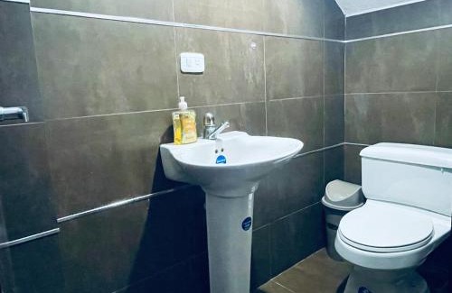 Ambato Apartamento | Casa Amplia