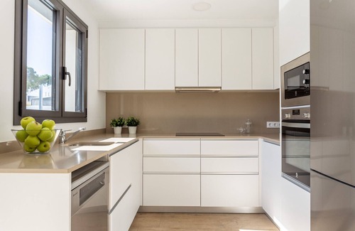 L'Escala Chalet De Esquí | Casa Anastasia con piscina, moderna y acogedora