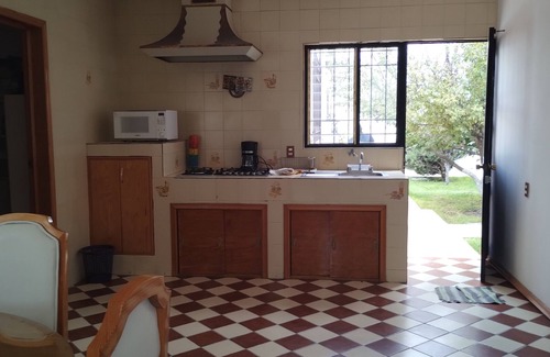 San Martin de las Pirámides Casa | casa / asador / chimenea, amueblada, a solo 7 km de las pirámides de Teotihuacán