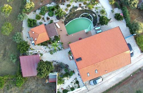 Aguda Apartamento | Casa Azul self-catering apartment with gorgeous biological swimming pool