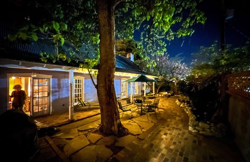 West Old Town Cabaña | Casa Azul ... Verdaderamente el único hogar justo al lado de la Plaza en el corazón del casco antiguo.