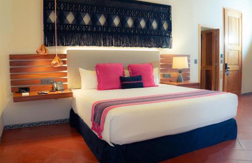 Centro histórico de Puebla Hotel | Casa Azulai Puebla Hotel Boutique