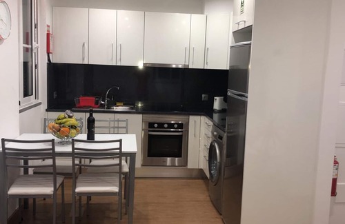 Canical Apartamento | Casa Baleia Branca (White Whale House)