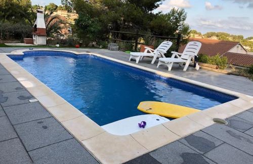 Costa Cunit Casa | Casa Bella Vista en montaña con vistas al mar y piscina privada