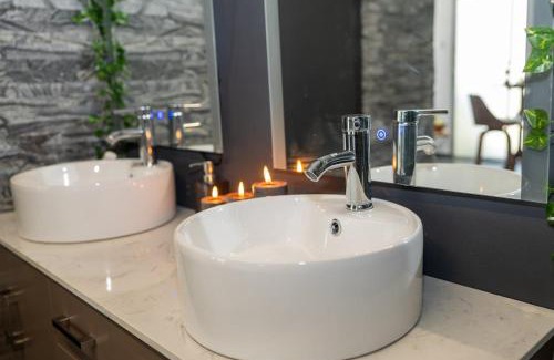 Bajura Apartamento | Casa Brisa del Mar - Steps to Montones Beach