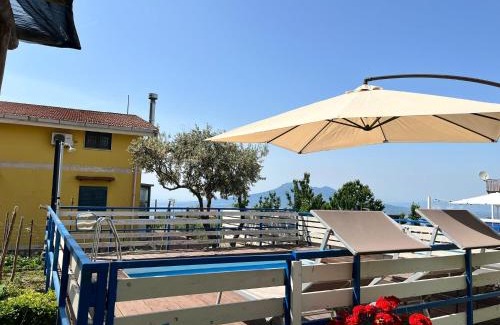 Piazza-Tralia-Pendolo Casa | Casa Bruna