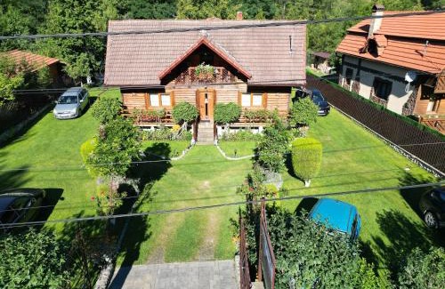 Orastioara de Sus Casa | Casa Bunicii