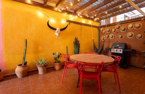 La Oliva Casa | Casa Calderon Hondo, top design, views and poll Lajares Corralejo