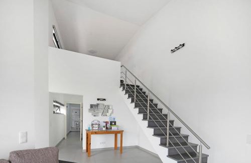 Porto Judeu Casa | Casa Caminho da Esperança