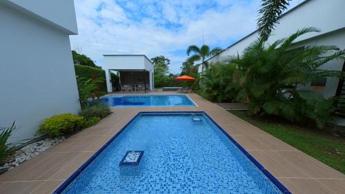 Villavicencio Villa | Casa Campestre Ocarros