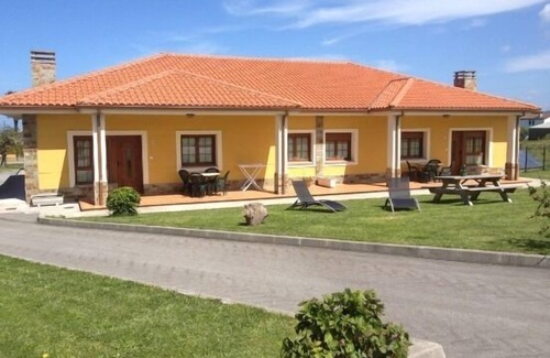 Valdés Cabaña | Apartamentos Casa Carín (4 personas+suplet.) Situado entre Luarca y Cudillero
