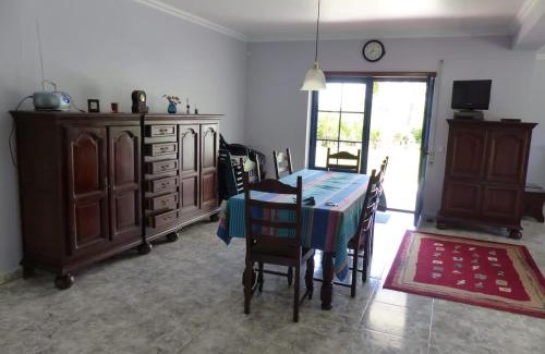 Paco Apartamento | Casa Cecilia Seaside Serenity and Coastal Charm