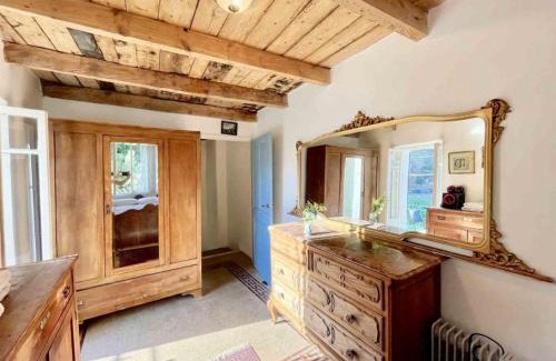 Isolabona Casa | Casa Celestine in Via Orsini Isolabona Liguria Italy Sleeps 5
