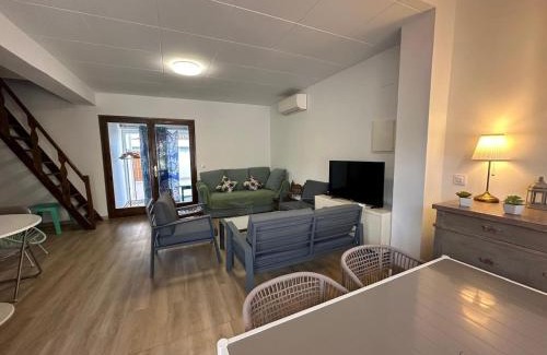 Santa Margarida Casa | Casa cerca de la playa con piscina comunitaria AV-51