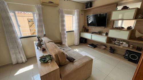 Alvorada Casa | Casa com piscina e churrasqueira conforto e lazer garantido