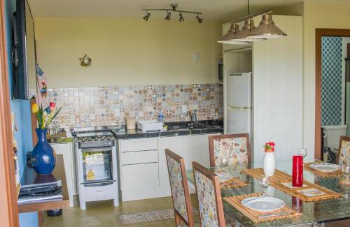 Garopaba Casa | Casa com piscina e incrível vista para lagoa