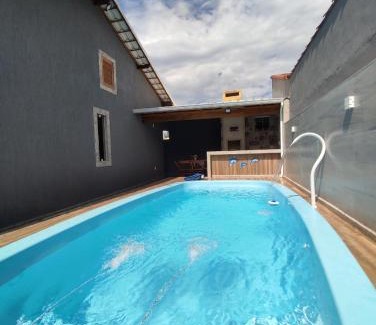Parque Burle Casa | Casa com Piscina Orla 500 Unamar Cabo Frio