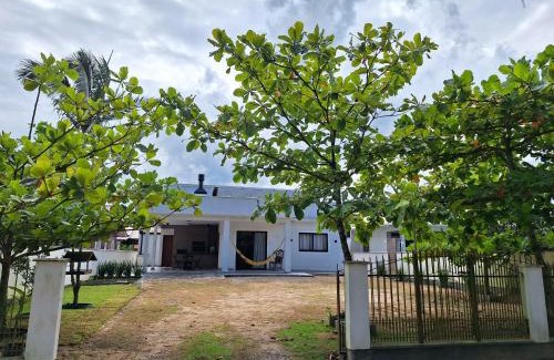 Palhoca Casa | Casa com piscina praia da Pinheira - Brisa das Amendoeiras