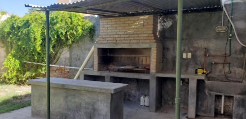 Santiago del Estero Casa | Casa con garaje sobre avenida