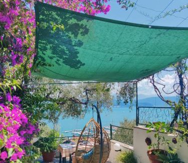 Fezzano Casa | Casa con Giardino e Vista Mare