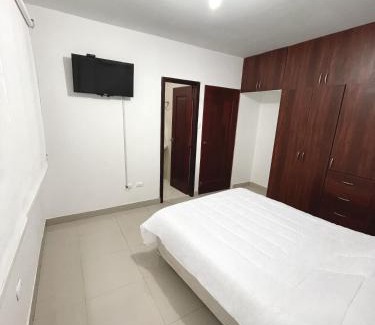 Guayaquil Casa | Casa con Habitaciones privadas