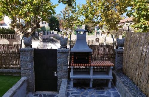 Las Navas Del Marques Casa | Casa con jardin Los Gatos