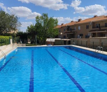 Arges Casa | Casa con Jardín entre Toledo y Puy du Fou