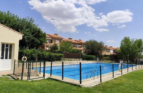 Arges Casa | Casa con Jardín entre Toledo y Puy du Fou
