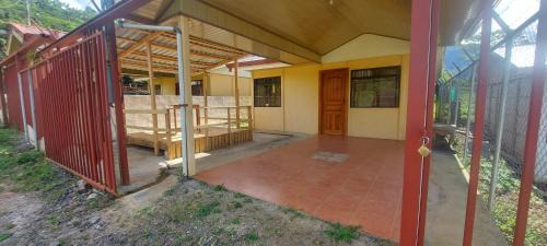 Santa María Casa | Casa con vista a valle de Dota y zona cafetalera