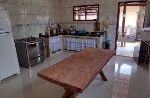 Rio das Ostras Casa | Casa confortável com piscina e churrasqueira