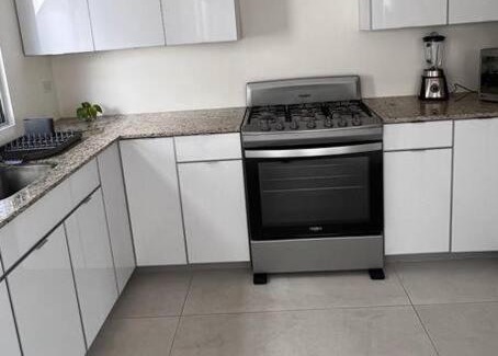 Ensenada Villa | Casa Coral 25: closed gate community house at super location!